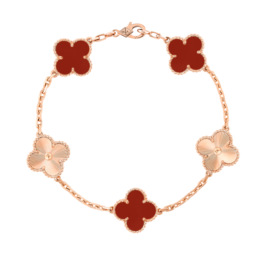 Van Cleef Bracelet Gold and Carnelian